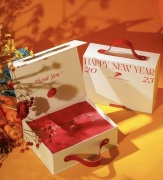 Quà tặng Tết theo yêu cầu